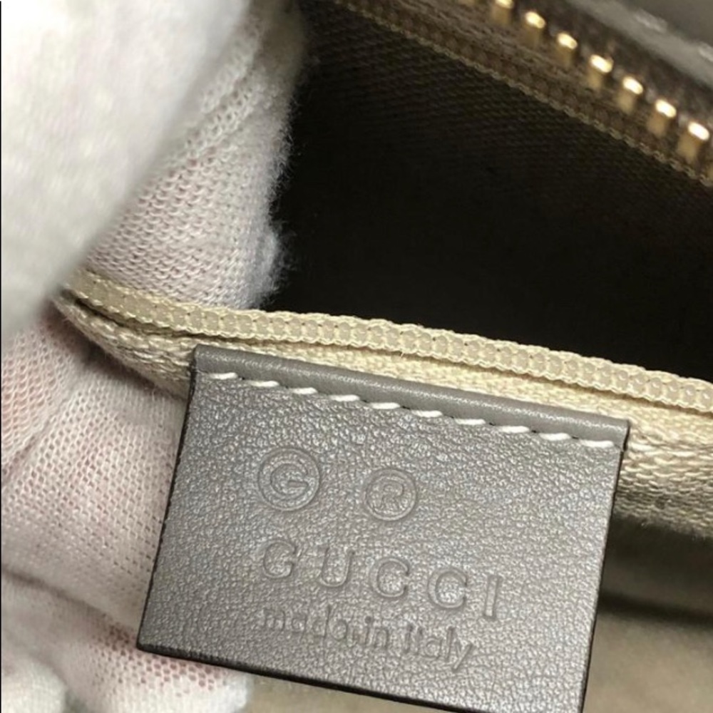 ❌SOLD❌Gucci Small Microguccissima Gray Leather Bag - Picture 4 of 8